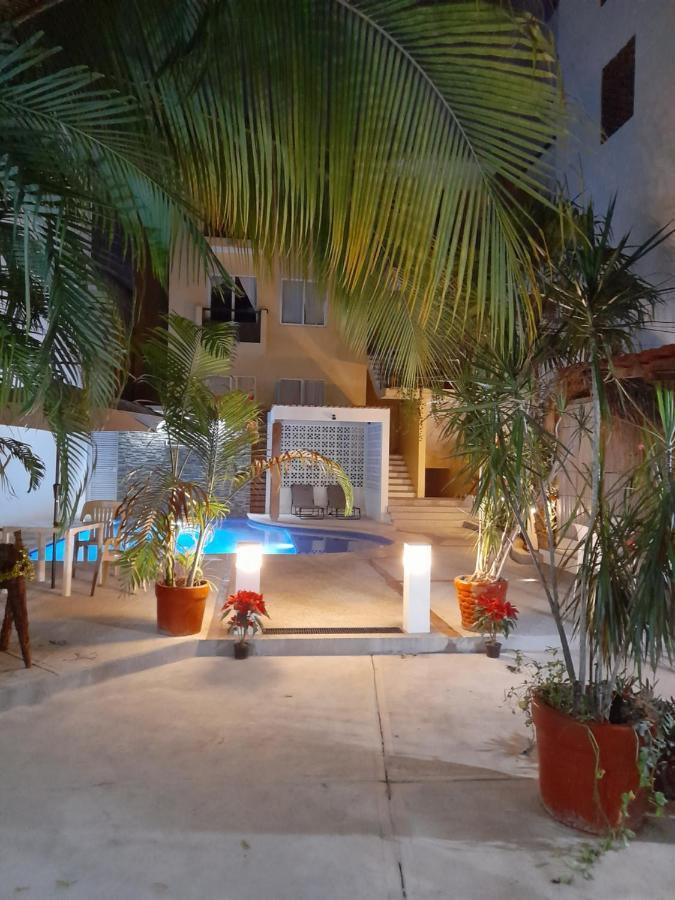 Brisamar Guesthouse Puerto Escondido  Exterior photo