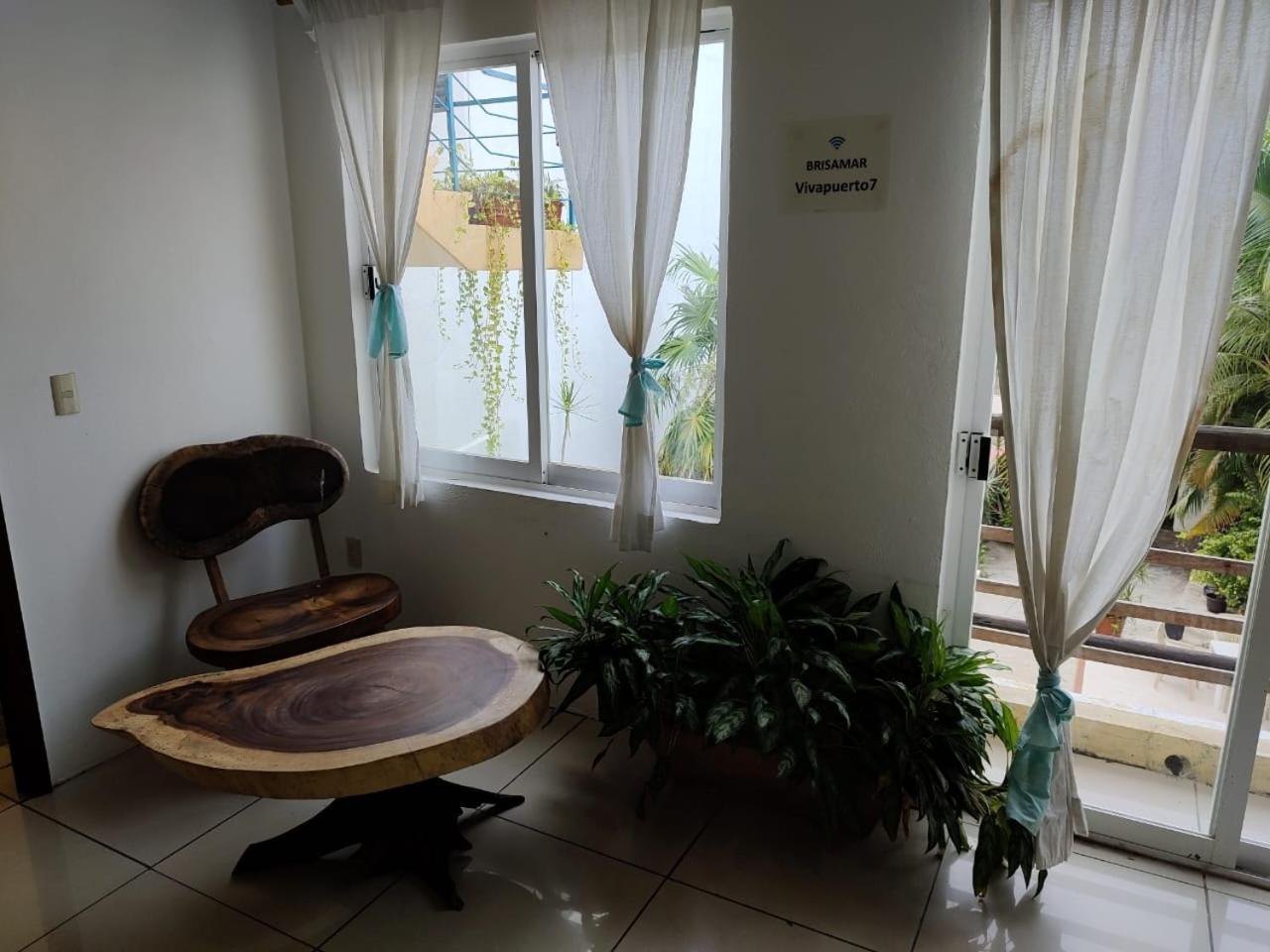 Brisamar Guesthouse Puerto Escondido  Exterior photo